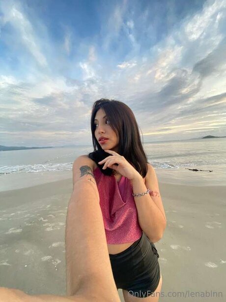 Its Emilyy sexy pornstar img