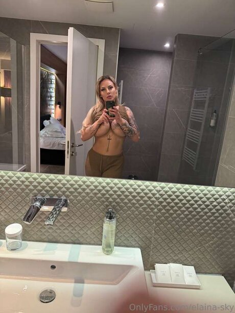 Elaina Sky model hd photo