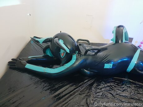 Kurolatex star galleries