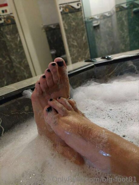 slim milf onlyfans xxx archive