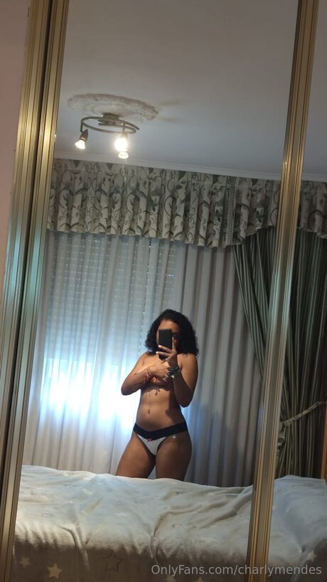 Charlymendes hd actress pics