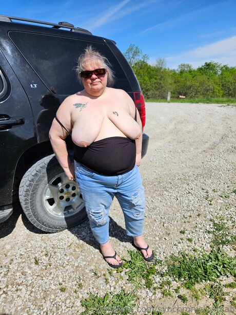 blonde pawg onlyfans adult images