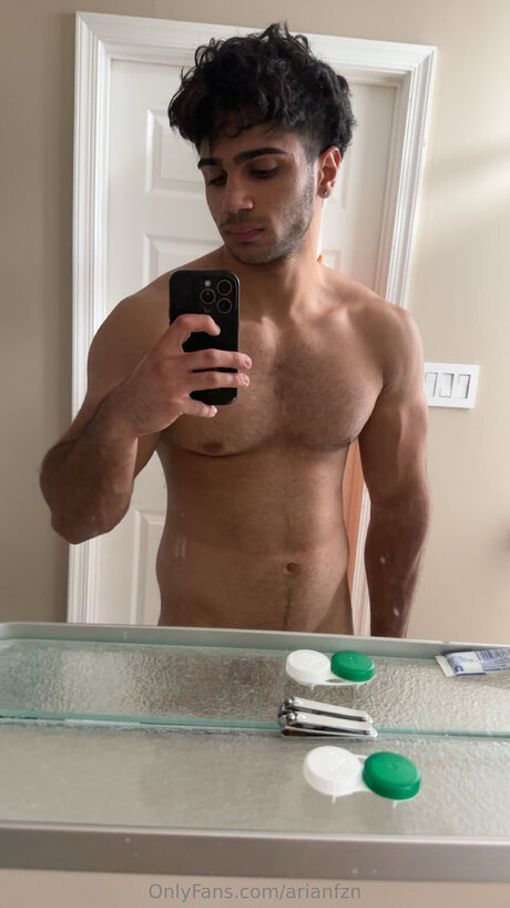 Arianfzn star xxx photos