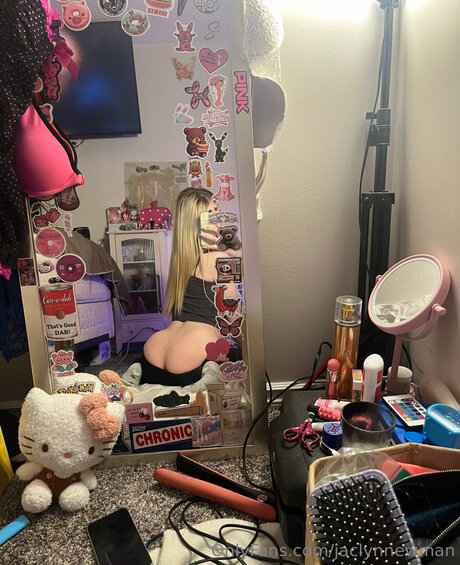 Jaclynnewman pornstar nude picture