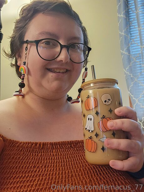 Fernacus 77 pretty pornstar pictures