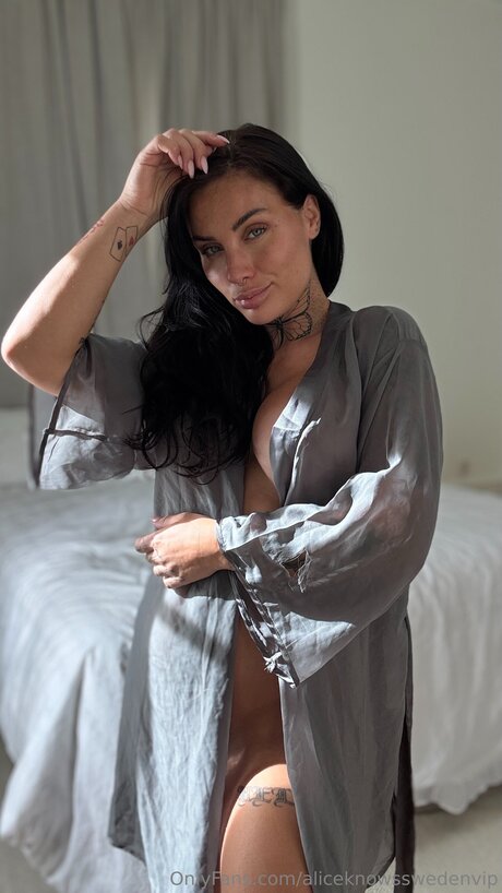 Comewithalicevip model nice photos