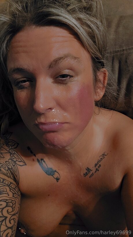 Harley69699 sexy pornstar pics