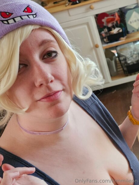 Kimmileon nude actress galleries