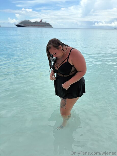 Wjenea nude pornstar pictures