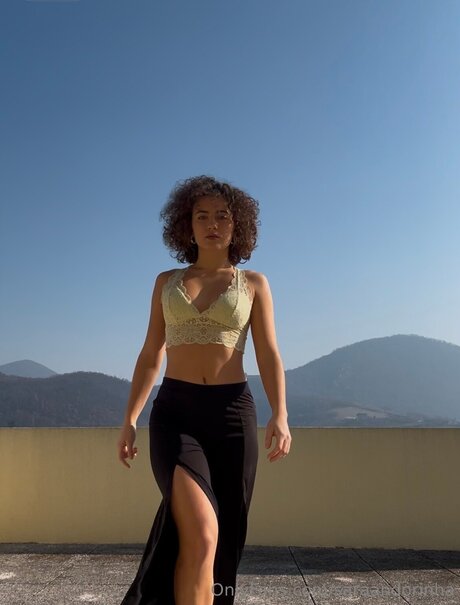 Saraaandoriinhaa pornographic actress gallery