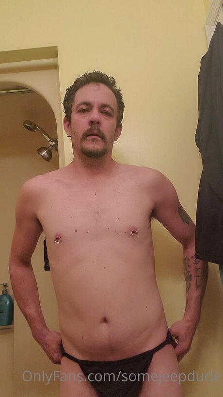 Somejeepdude model adult galleries