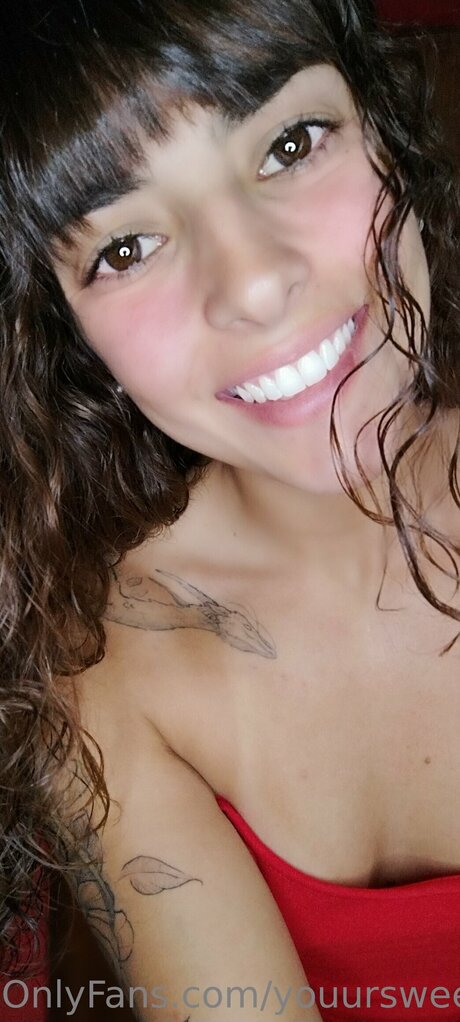 Wildlovegirl adult star photo