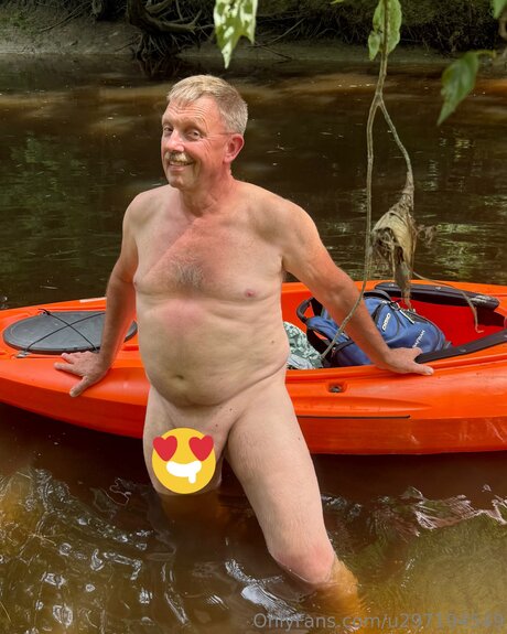 U297194549 pornstar xxx image