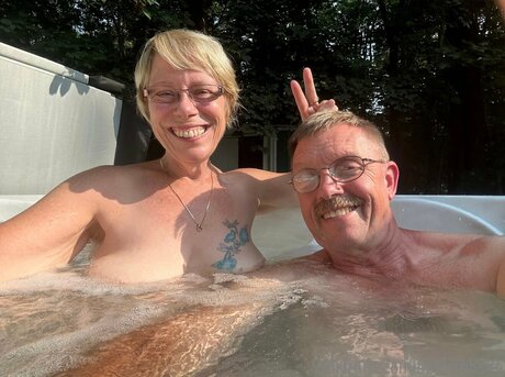 U297194549 model art pic