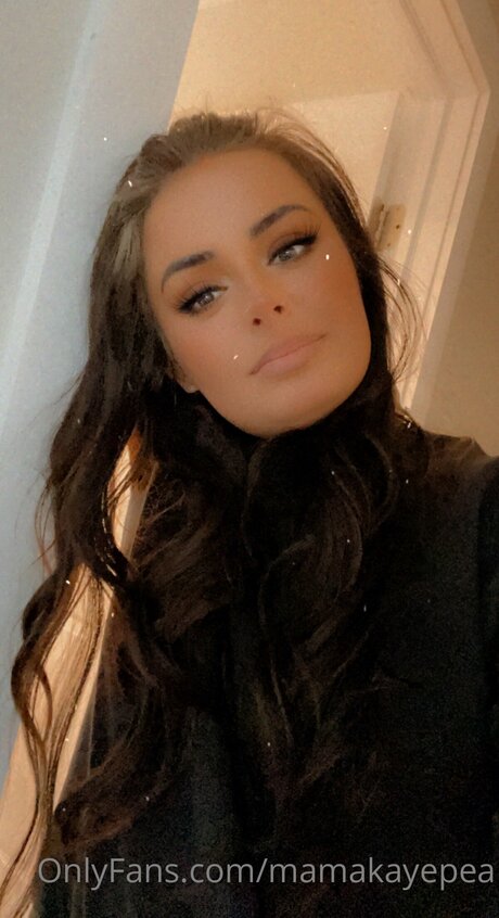 Mamakayepea star adult image