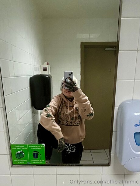 Officialmimic star beautiful img