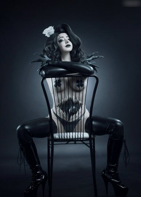 sisters onlyfans art naked pictures