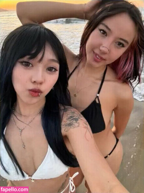 ursungirl hot pornstar pictures