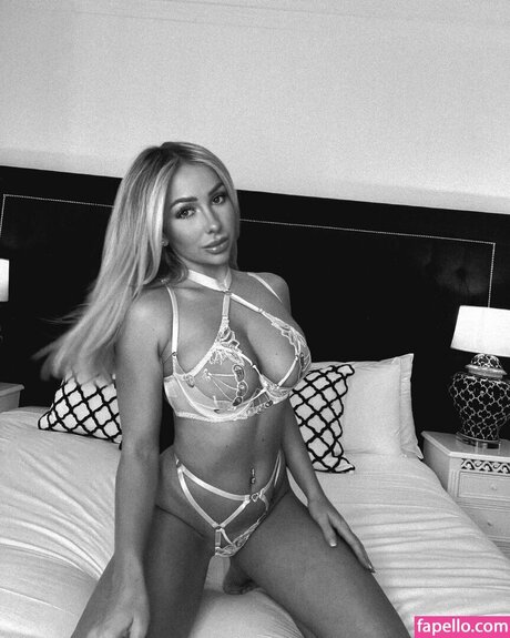 Bethany Morgan star high quality picture