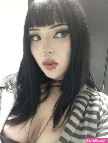 lexloia naked model images