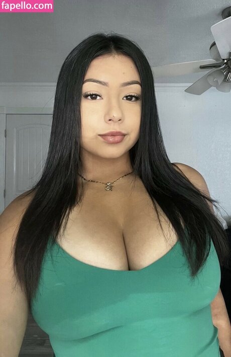 garicaaa vansss perfect model img