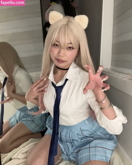 iloveukitty_ art actress gallery