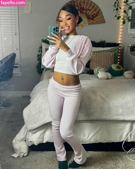 Chibichaz model free galleries