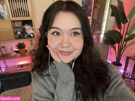 Alana Misako model best photo