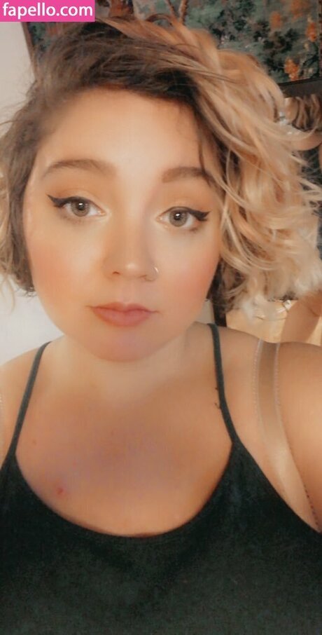 black lesbian onlyfans exclusive image