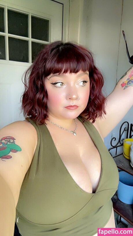 Comicbookdays model free pics