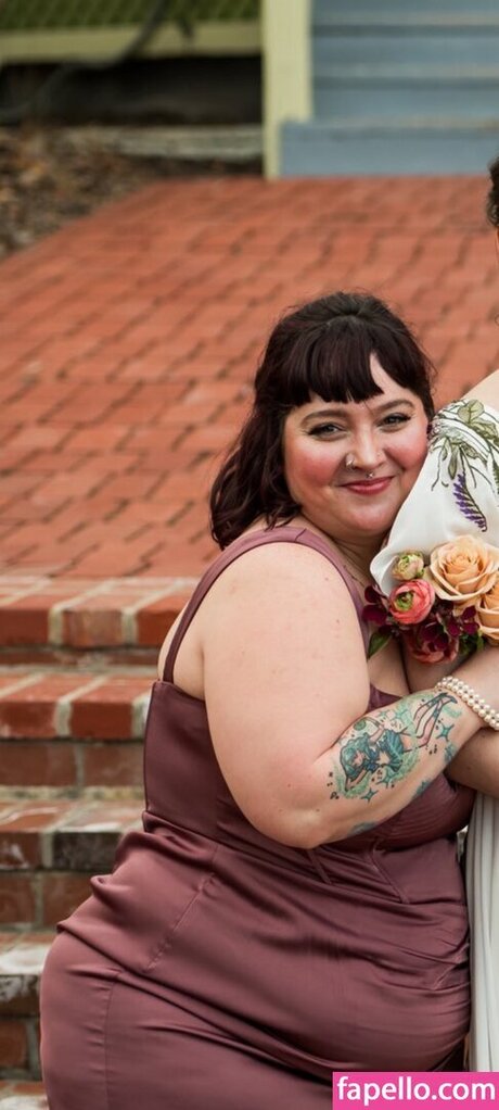 Comicbookdays exclusive pornstar pictures