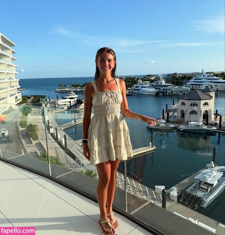 Kai Trump pornstar galleries