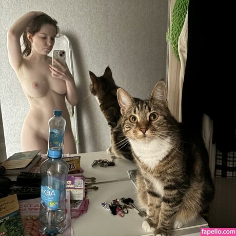 beezzz model top pics