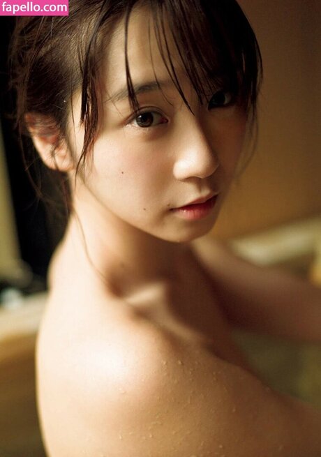 Iori Moe pornstar top pic