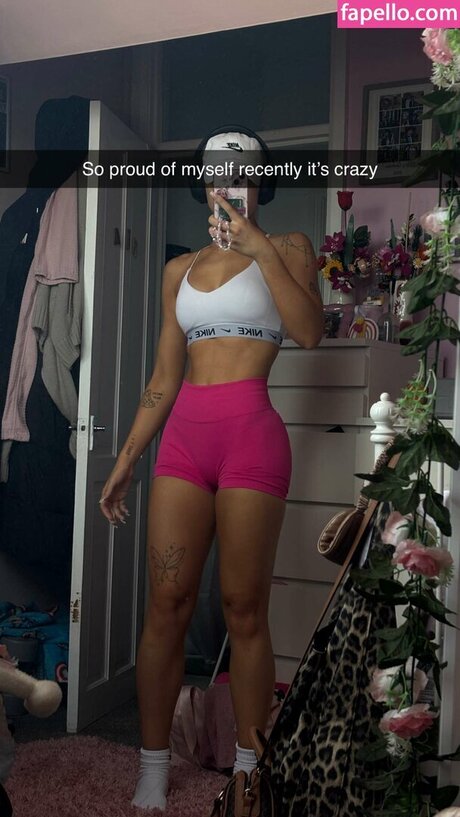 mkdobo naked actress photos