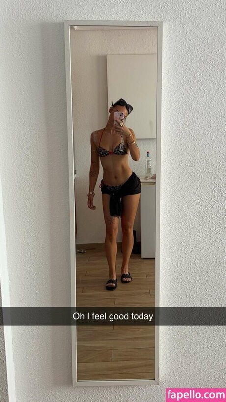 mkdobo model xxx picture