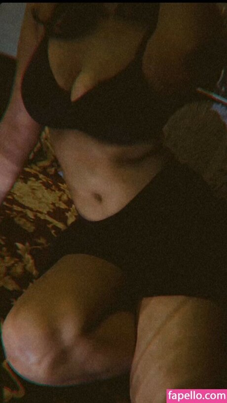 kritiii444 erotic star pictures