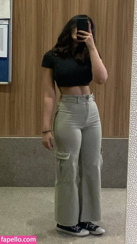 kritiii444 pretty pornstar image