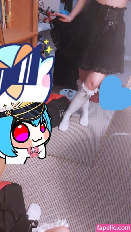 lunese me naked actress img