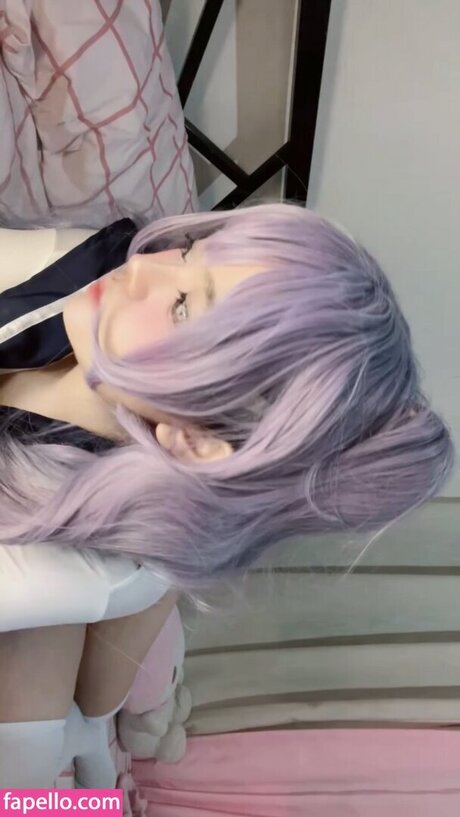 Homare Komiya naked actress pics