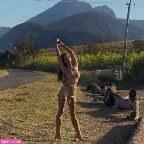 Chloe Campbell model high quality archive