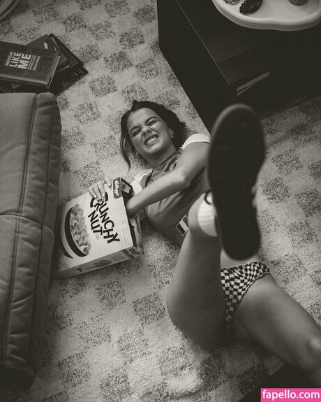 Chloe Campbell erotic pornstar galleries