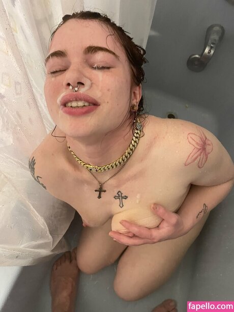 Grace Weller hot model pictures