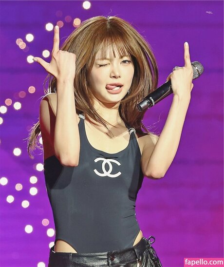 Hong Eunchae_ star sex image