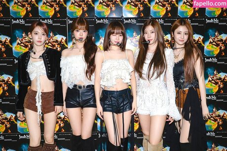 Hong Eunchae_ model nude img