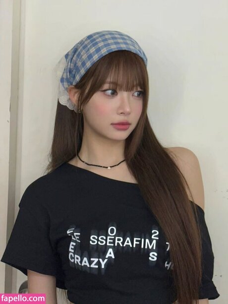 Hong Eunchae_ top star picture