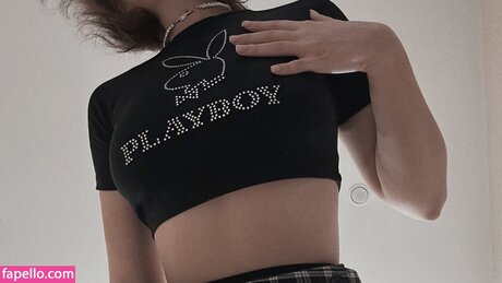 Babe bounty model sexy photos