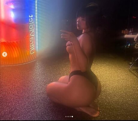 Oshin Sharma pornstar high quality picture