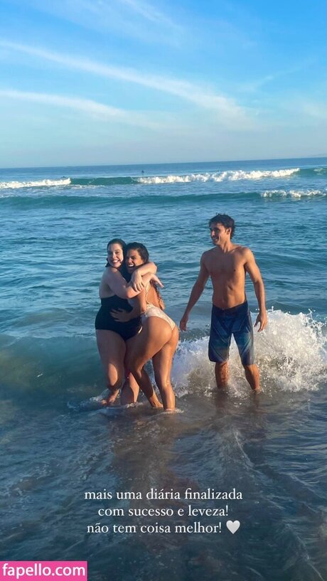 Clara Buarque xxx model picture