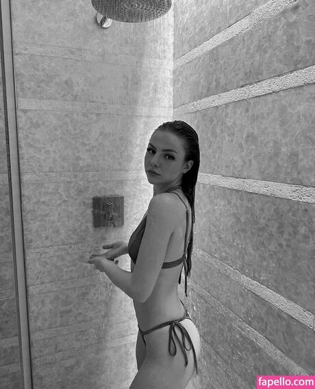 Julia Haller pornstar nude photo